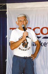 Aktivn� podpo�it my�lenku p�i�la i atletick� legenda -  Ivo Domansk�