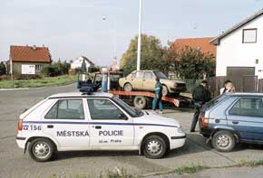 Pestoe se doba potebn k ednmu odstrann vraku oproti minulosti podstatn zkrtila, stle tato zleitost dle pedpis zamstnv zbyten mnoho lid i jejich asu.