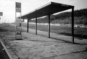 Zast�vka autobus� P�kova (foto: -oi-)