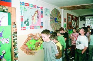 D�ti u� n�s na "cest� do Evropy" trochu p�edb�hly