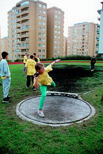 Tak, do kter�ho okna to asi polet�?