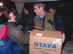 �tastn� v�herce televizoru
