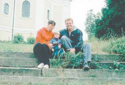 Na proch�zce ke kostelu ve Smr�ovce