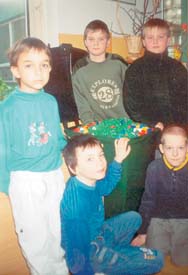 S bateriemi dti aktivn sbraj i umlohmotn vka