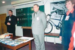 Zahjen - editel koly Mgr. Nikolaj Hladk a zstupce starosty Ing. Karel Mozr