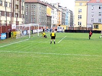 Vy�ehrad � Stod�lky 3:2 (2:1), kdy z penalty sn�il M�la Sedl��ek