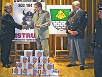V n�sleduj�c�ch ��slech STOPu budeme postupn� p�edstavovat jednotliv� okrsk��e a jejich okrsky